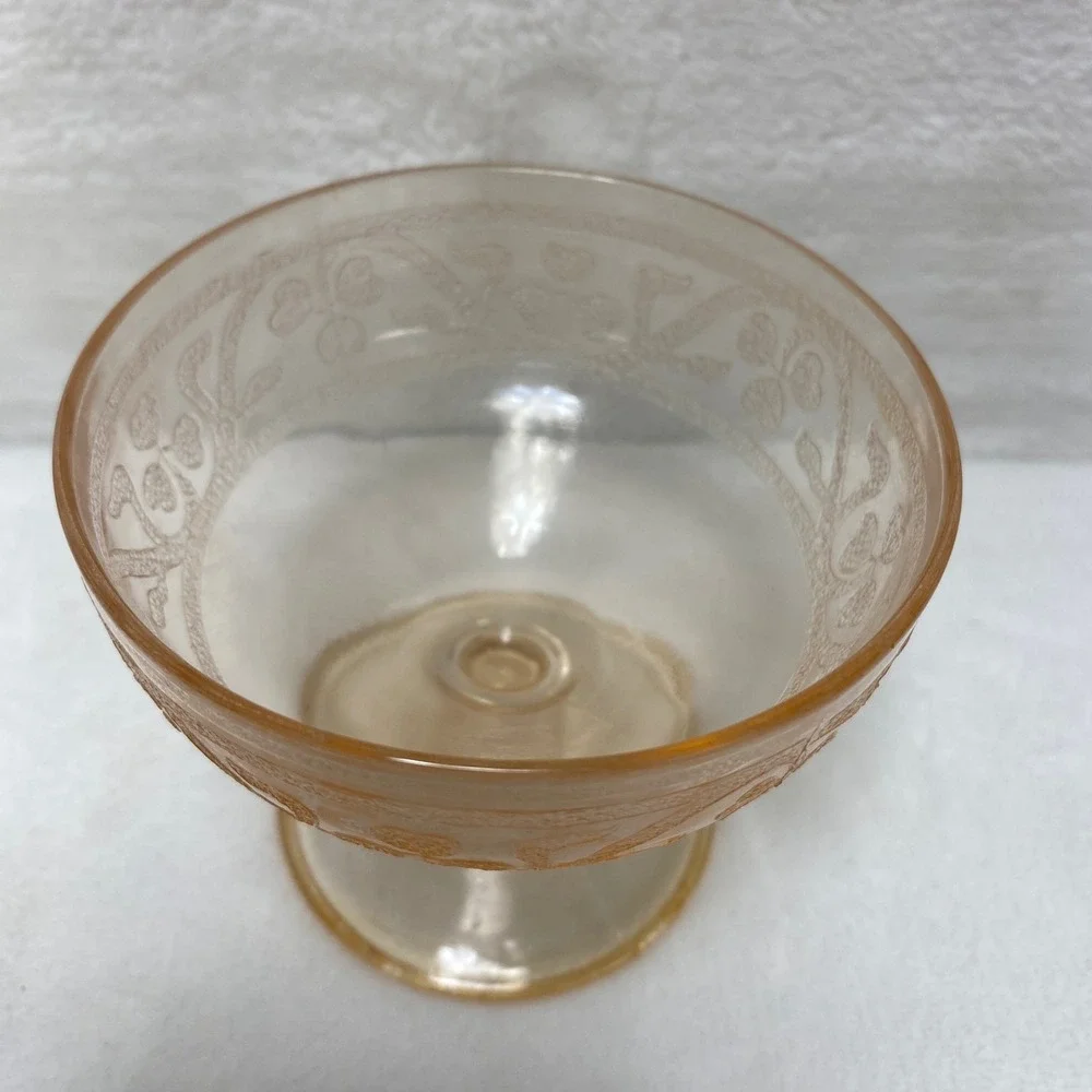 VTG Hazel Atlas Pink Etched Cloverleaf Depression Glass Footed Bowl Dessert Dish